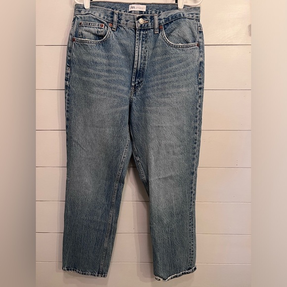 Zara Straight Leg Jeans size 10 - Picture 1 of 4